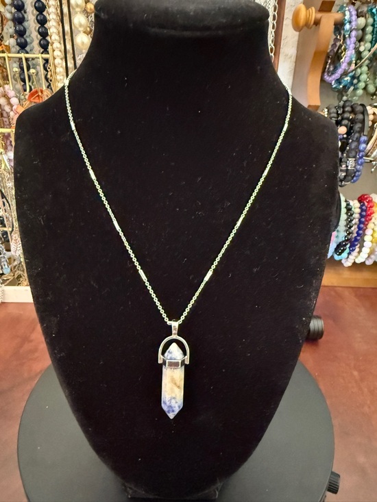 Jewelry - Sodalite Blue Stone Crystal Pendant Necklace